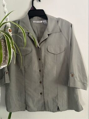 dressbarn Light Gray Button-Front Utility Blouse